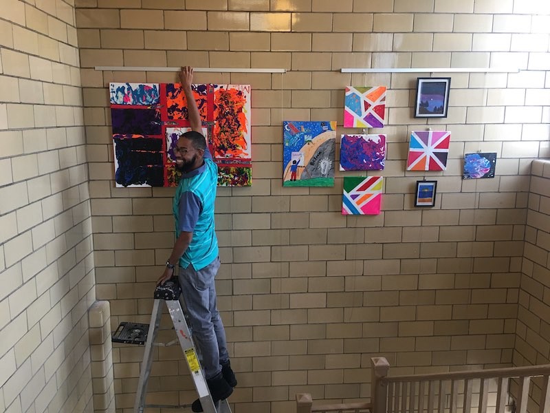 Displaying Student Art with Gallery System