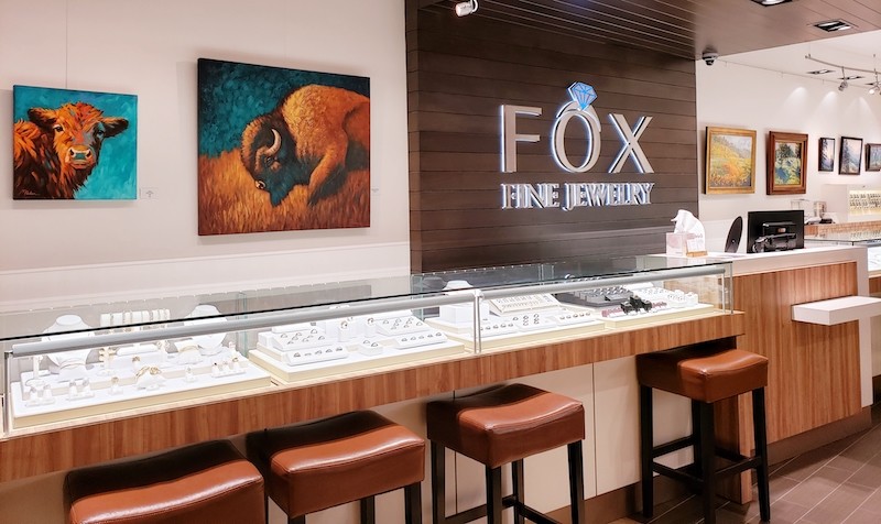 Attracting Customers with Art Displays at Fox Fine Jewlery